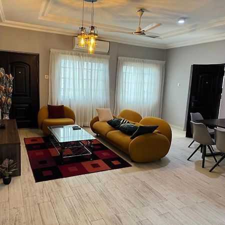 East Legon Luxury 2Bed Apt. W/ Free Wi-Fi Apartment Accra Bagian luar foto